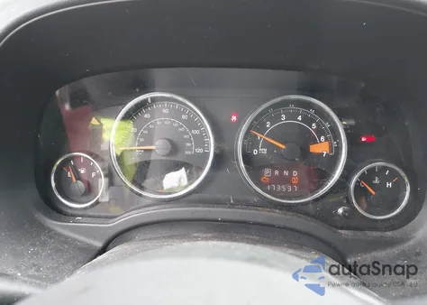 2014 Jeep Compass Latitude из США, поврежденный, VIN 1C4NJCEAXED536427